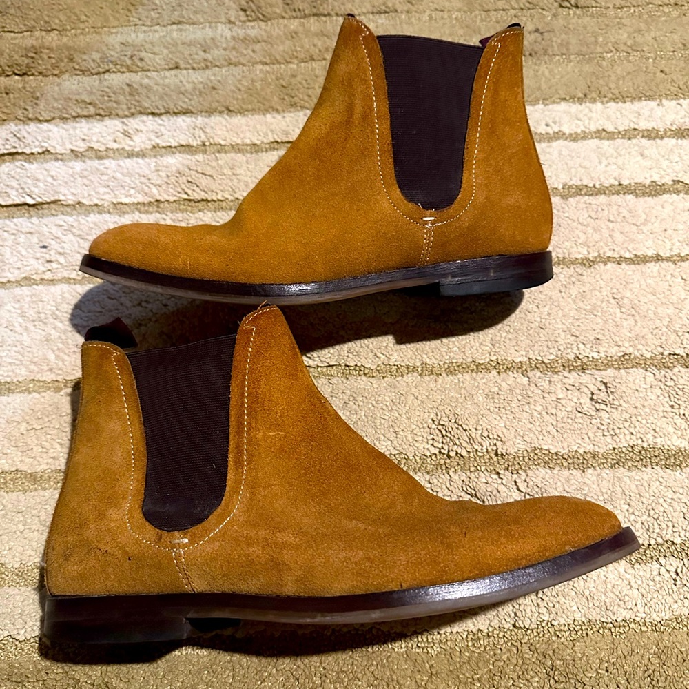 H by Hudson London Chelsea Boot Premium Suede Size 10 EU 43